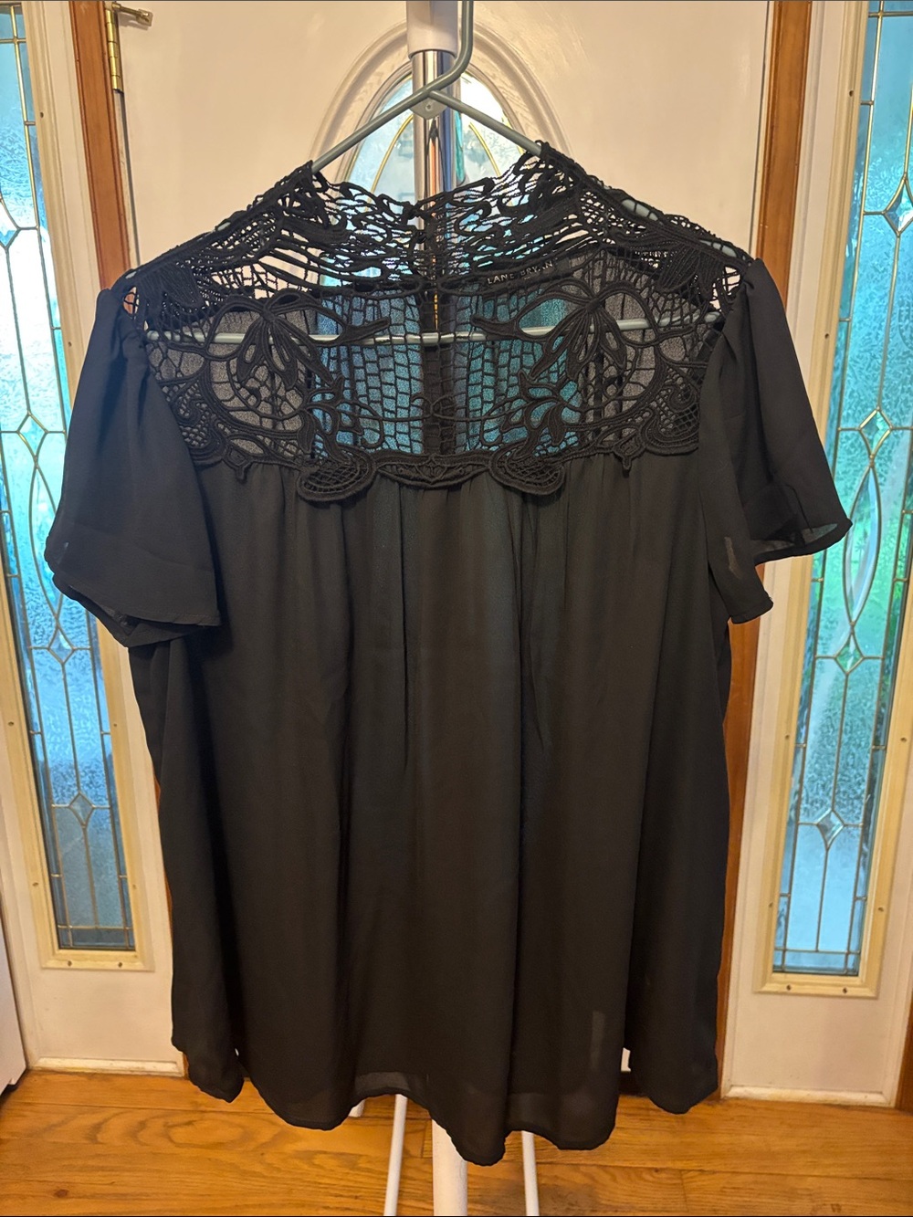 Lace Yoke Short Sleeve Blouse - Black